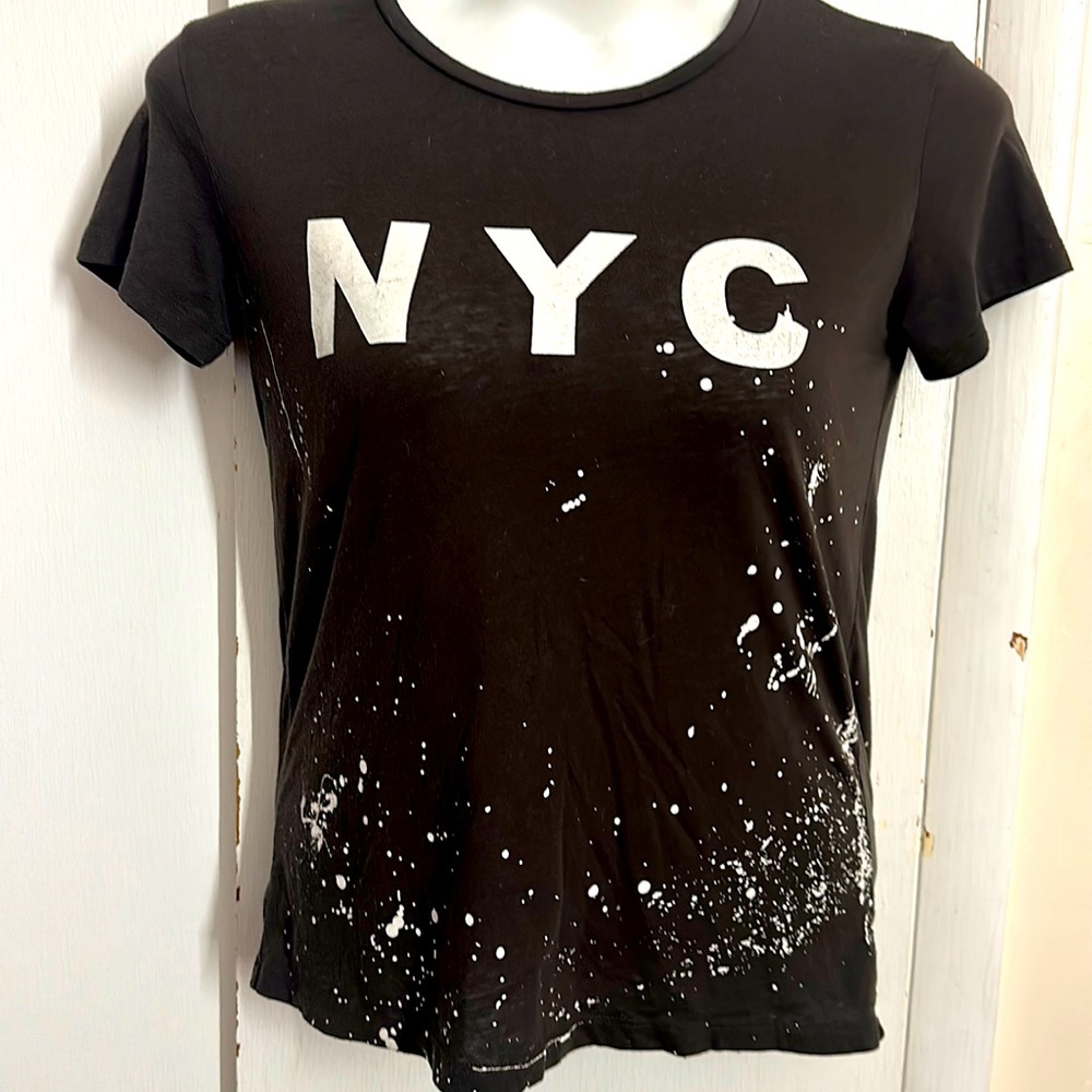 CHASER NYC Graphic Short-Sleeve Tee Size Medium